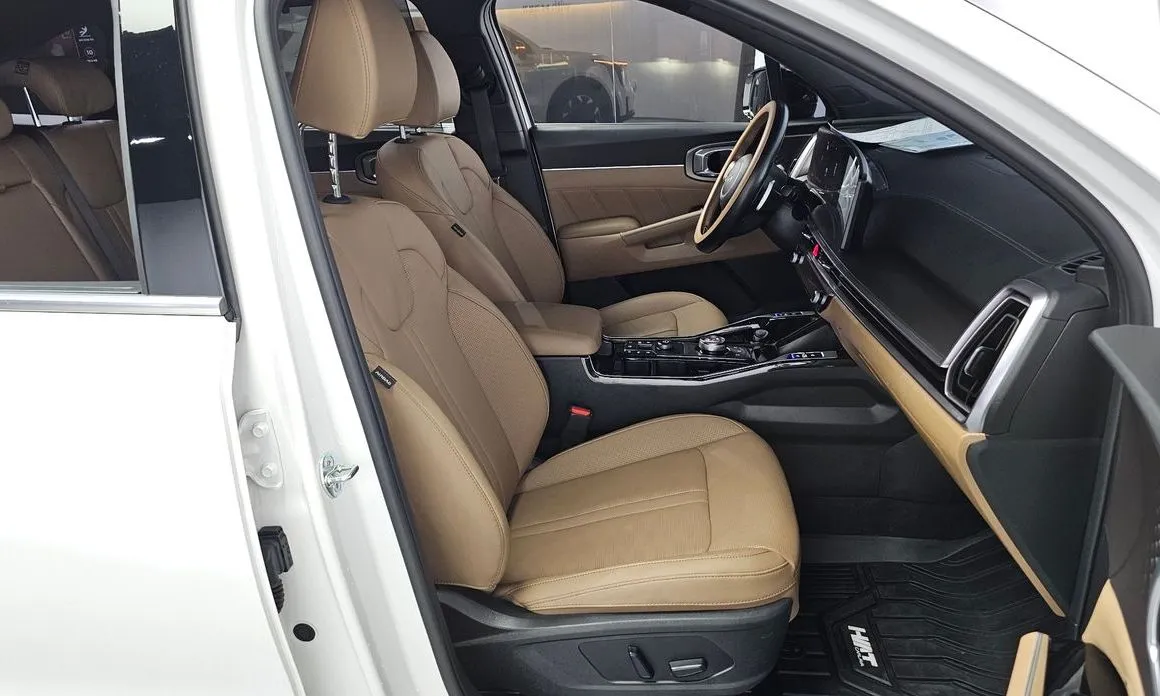 Kia Sorento — фото 6