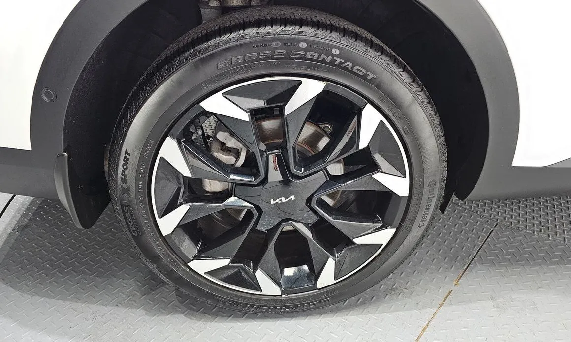 Kia Sorento — фото 5