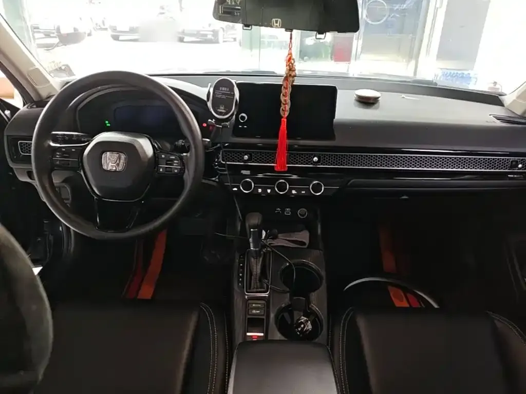 Honda Civic — фото 2