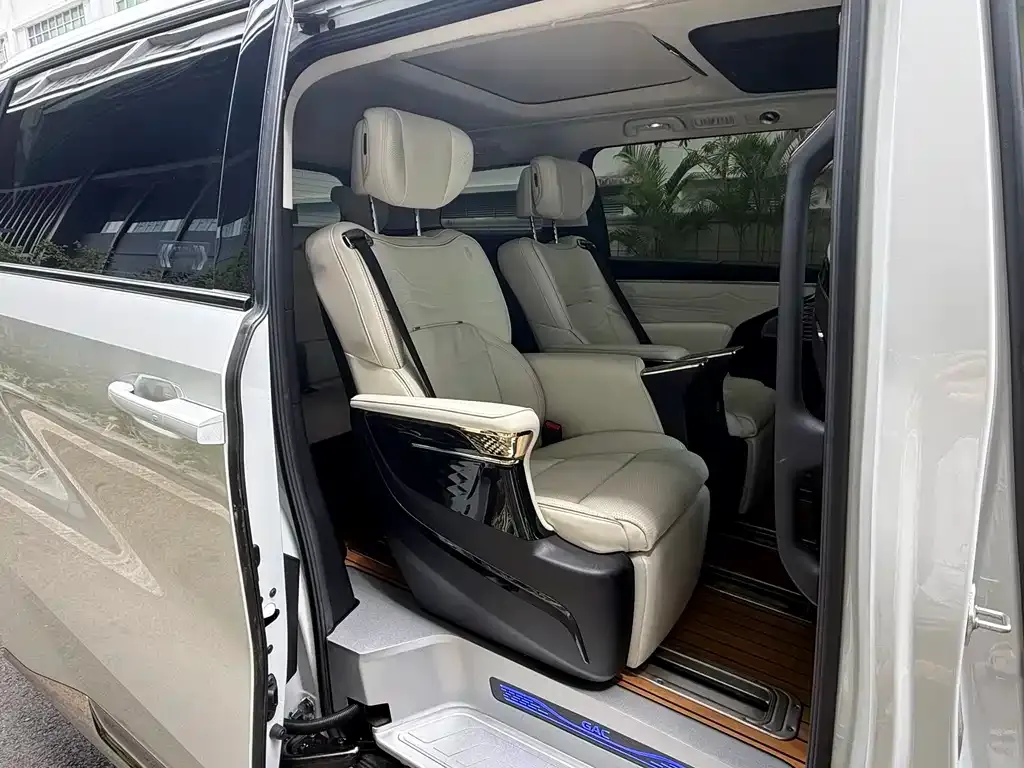 GAC Motor Trumpchi E9 — фото 5