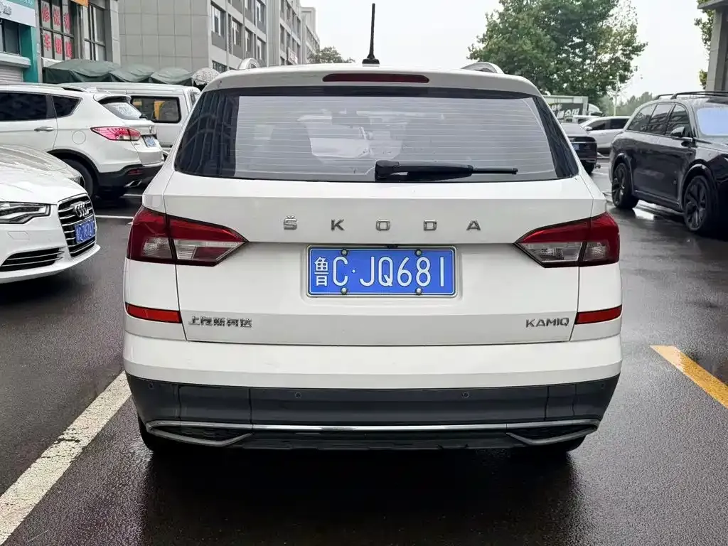 Skoda Kamiq — фото 8