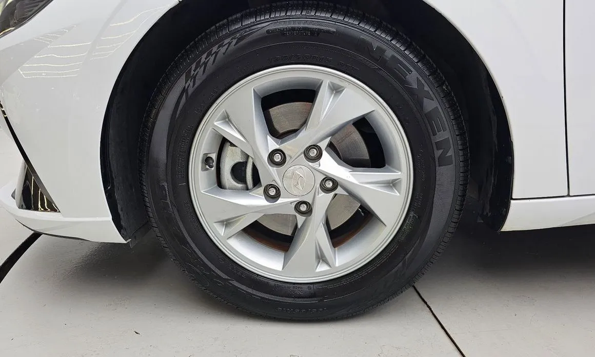Hyundai AVANTE 2021 из KR, фото 9