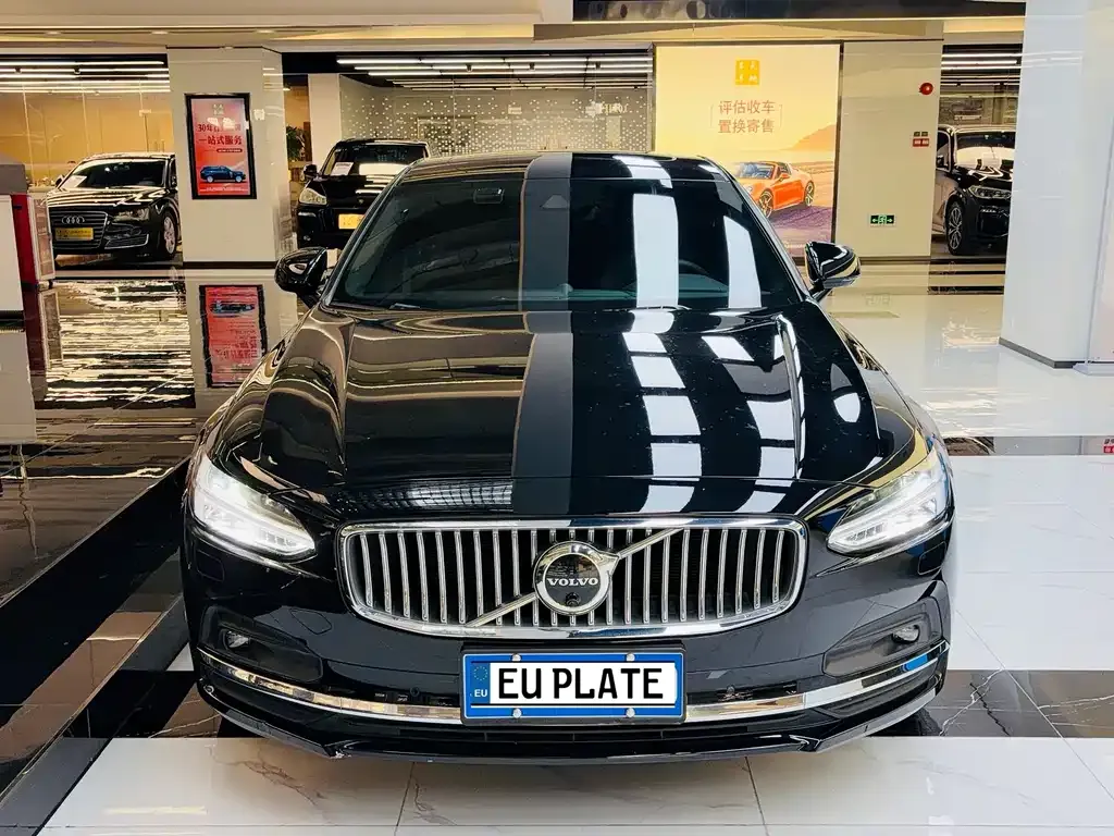 Volvo S90 — фото 7