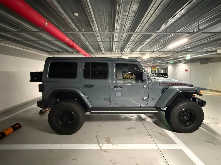 Jeep Wrangler — фото 8
