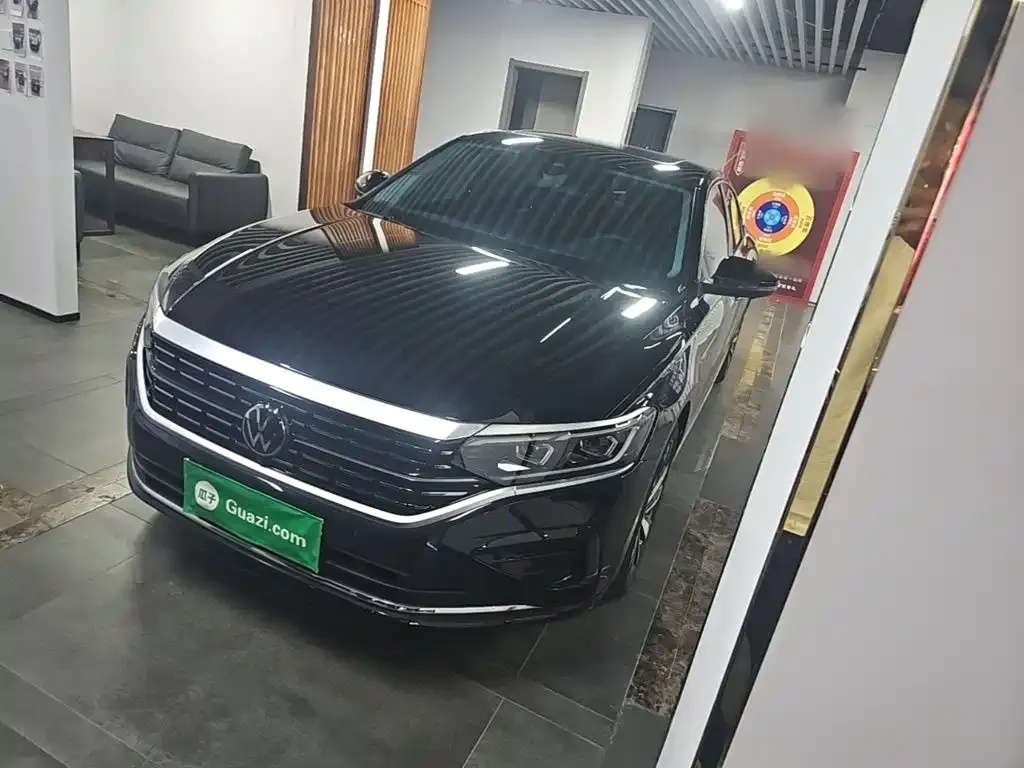 Volkswagen Passat — фото 10