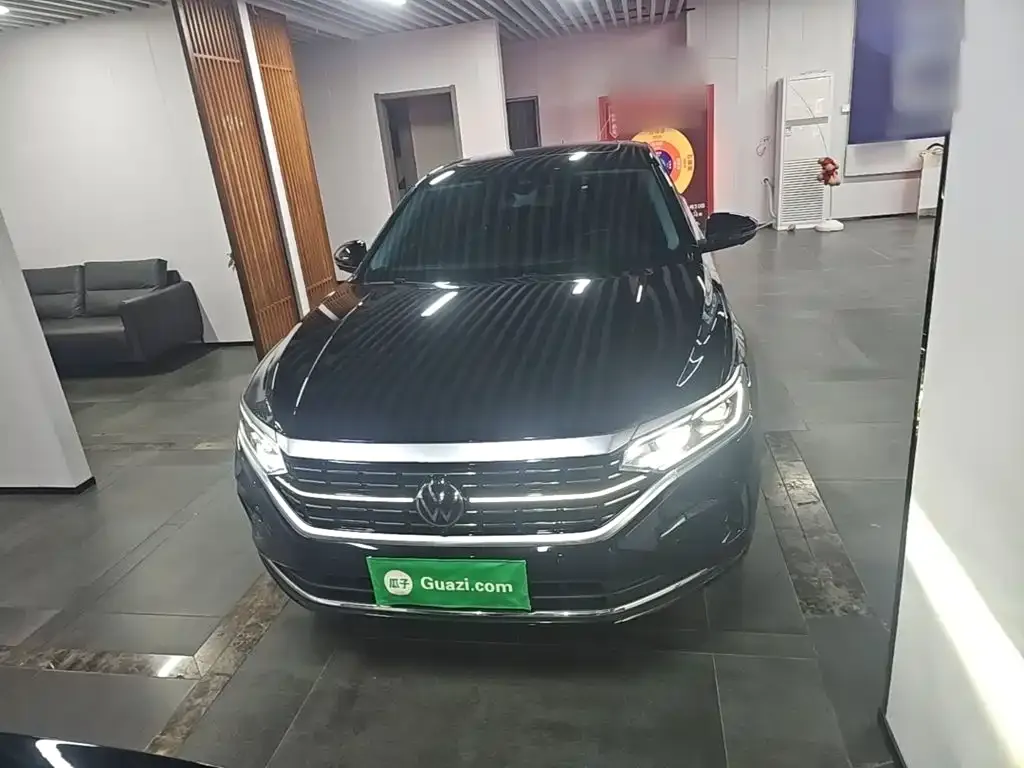 Volkswagen Passat — фото 7