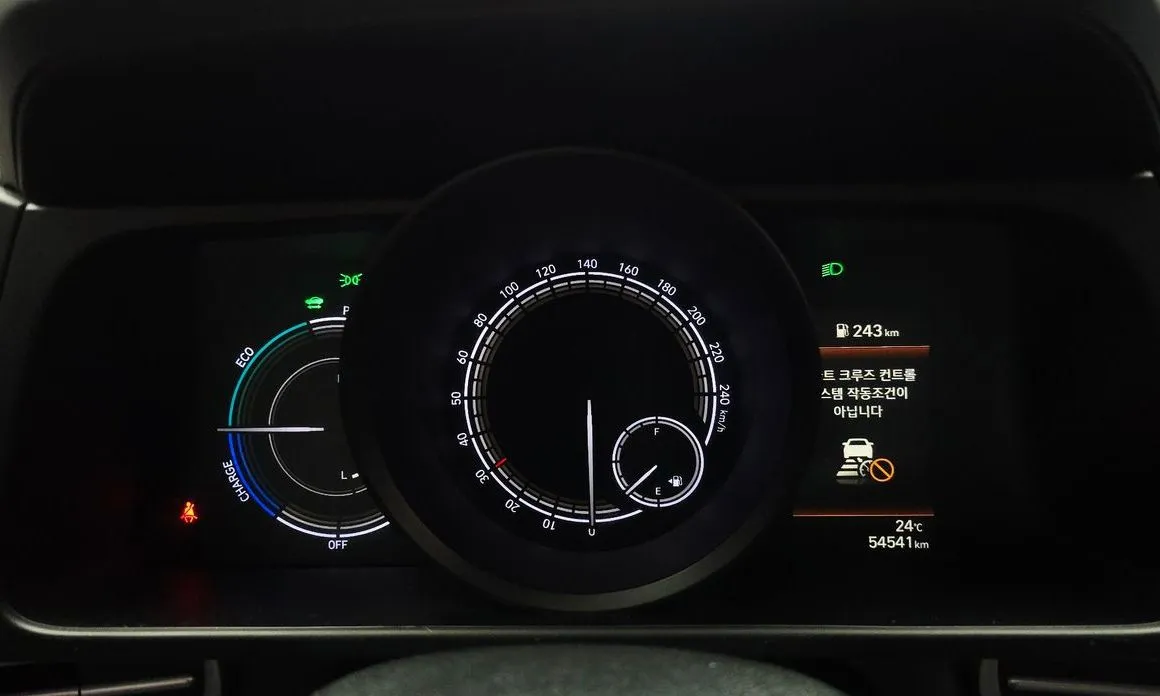 Hyundai AVANTE — фото 2