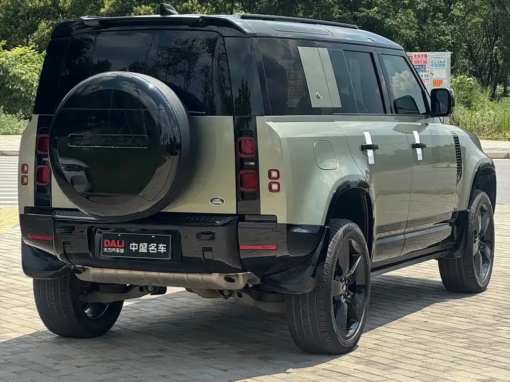 Land Rover Defender — фото 3