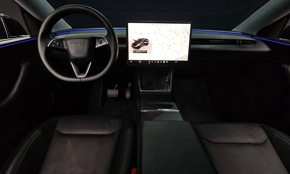 Tesla Model Y — фото 2