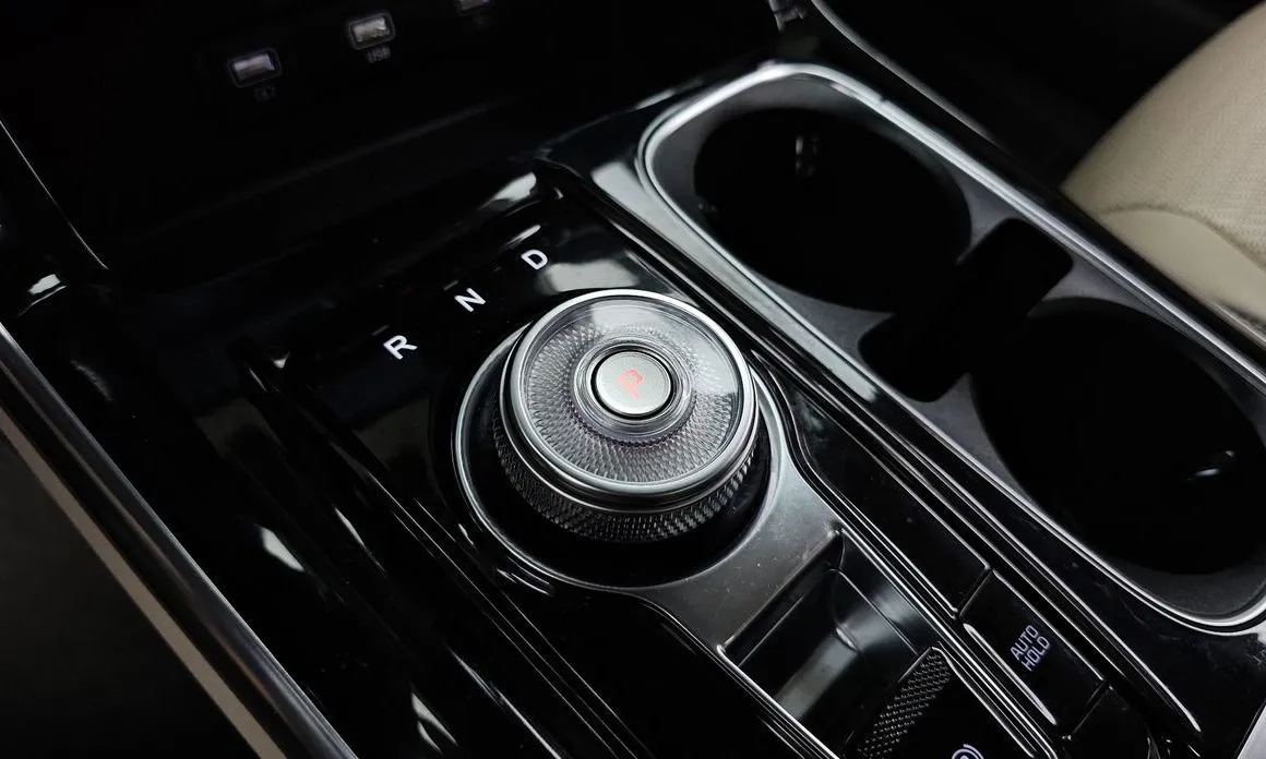 Kia Carnival — фото 3