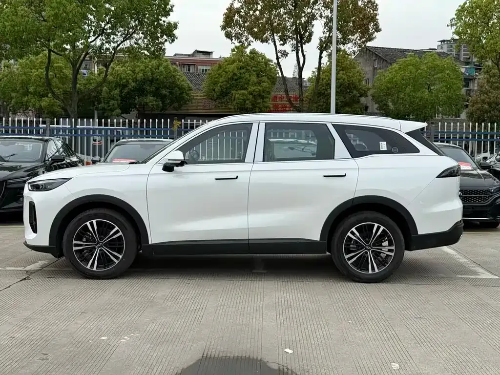Chery Tiggo 9 — фото 8