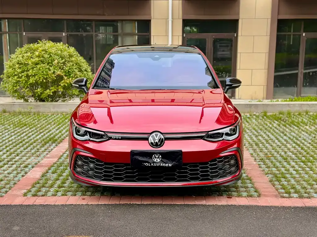 Volkswagen Golf GTI — фото 2