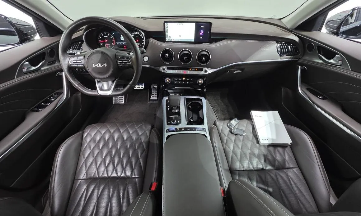 Kia Stinger — фото 10