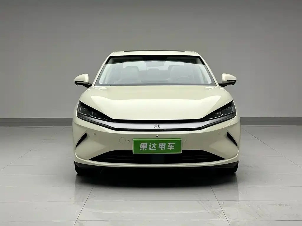 BYD Qin L — фото 4