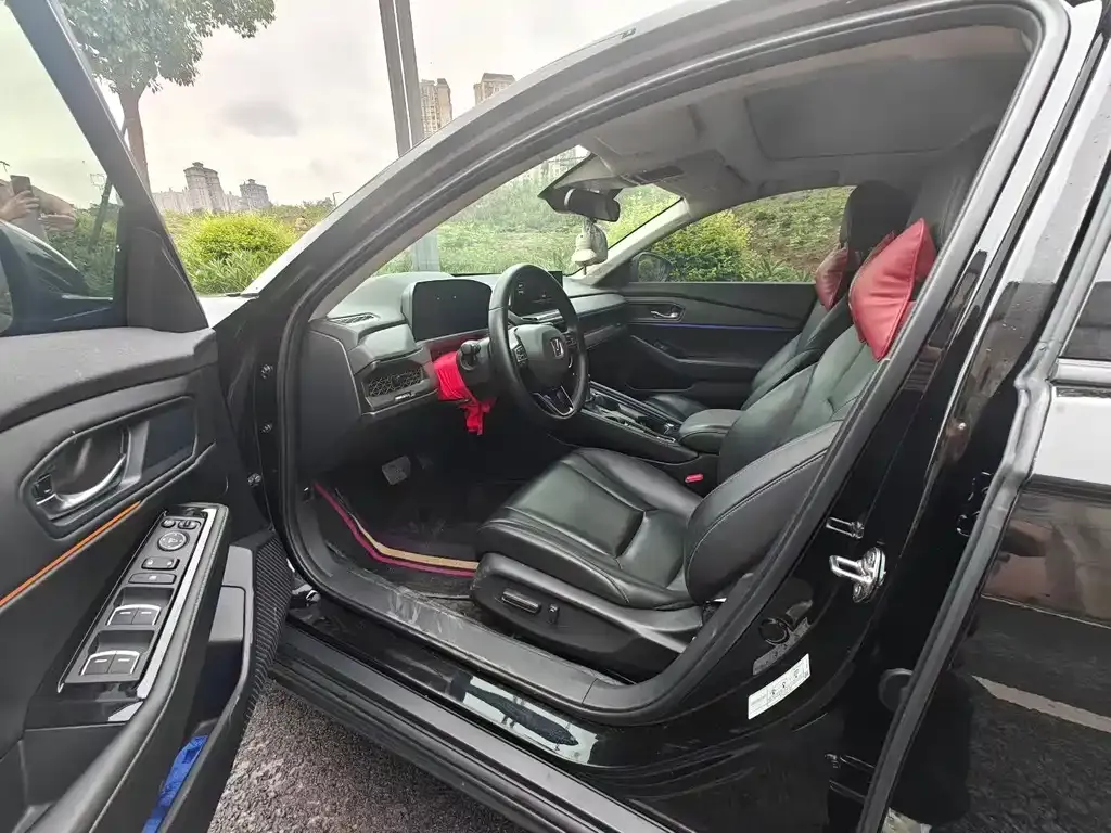 Honda Accord 2024 из CN, фото 3