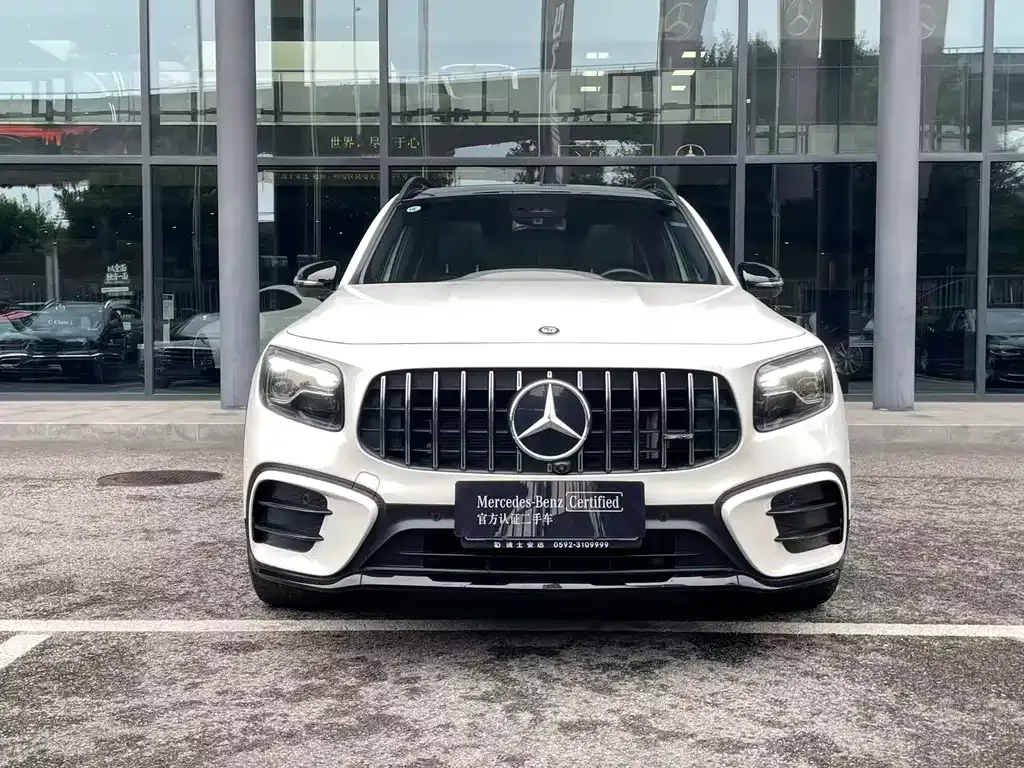 Mercedes-Benz GLB AMG — фото 7