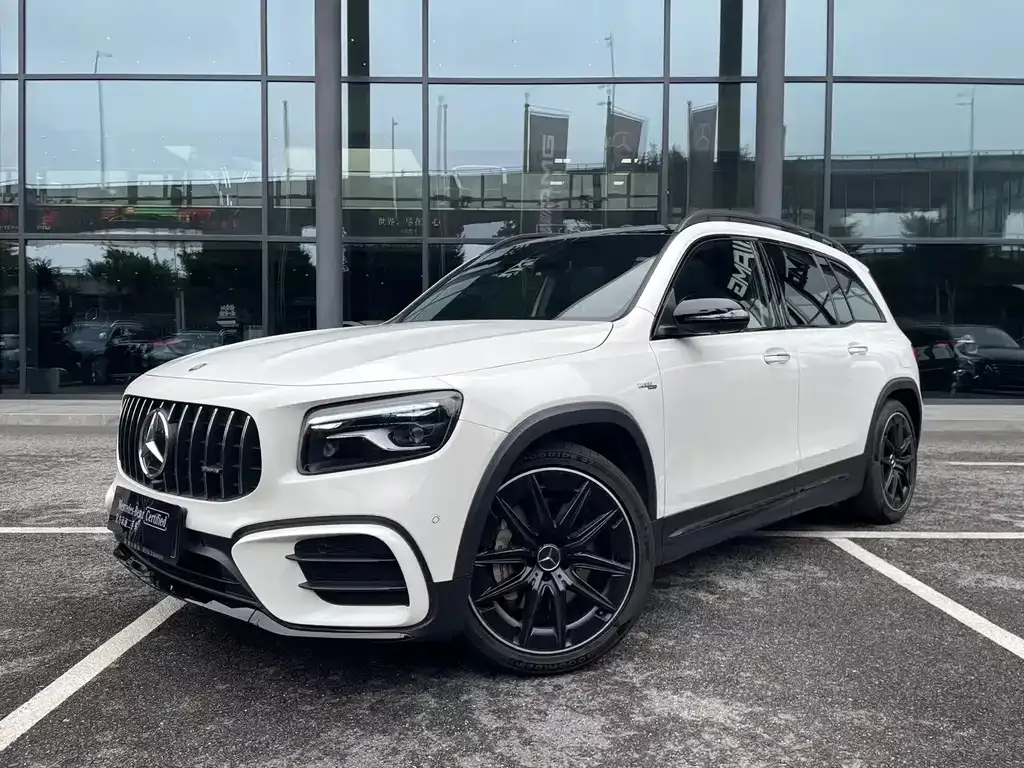 Mercedes-Benz GLB AMG — фото 9