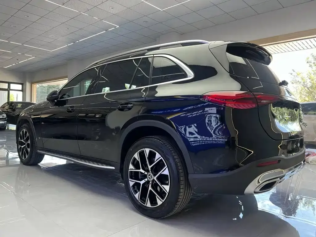 Mercedes-Benz GLC 2024 из CN, фото 2