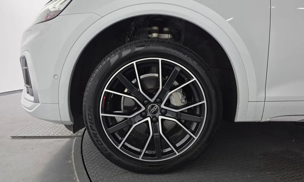 Audi Q5 2023 из KR, фото 7