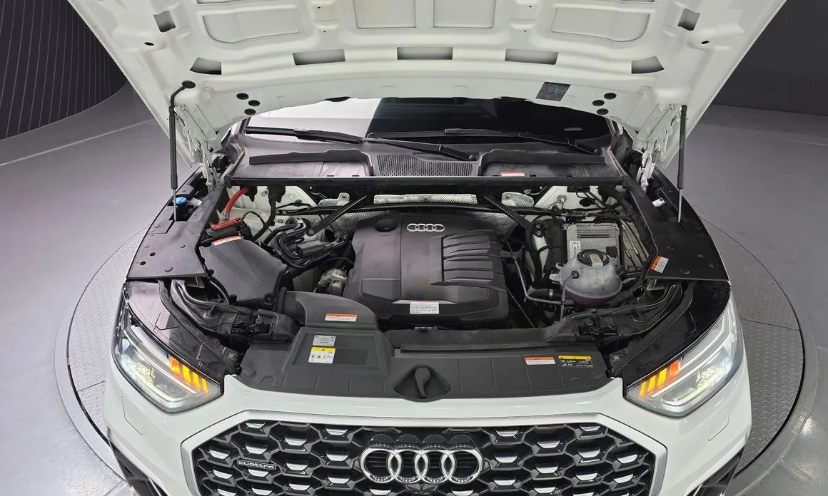 Audi Q5 2023 из KR, фото 4