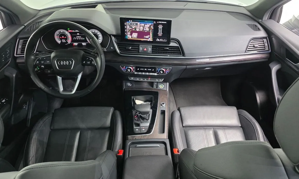 Audi Q5 2023 из KR, фото 10