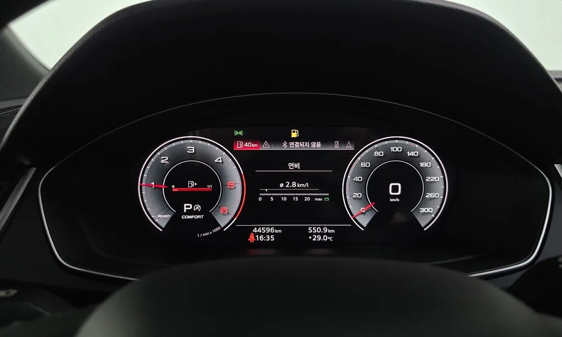Audi Q5 2023 из KR, фото 5