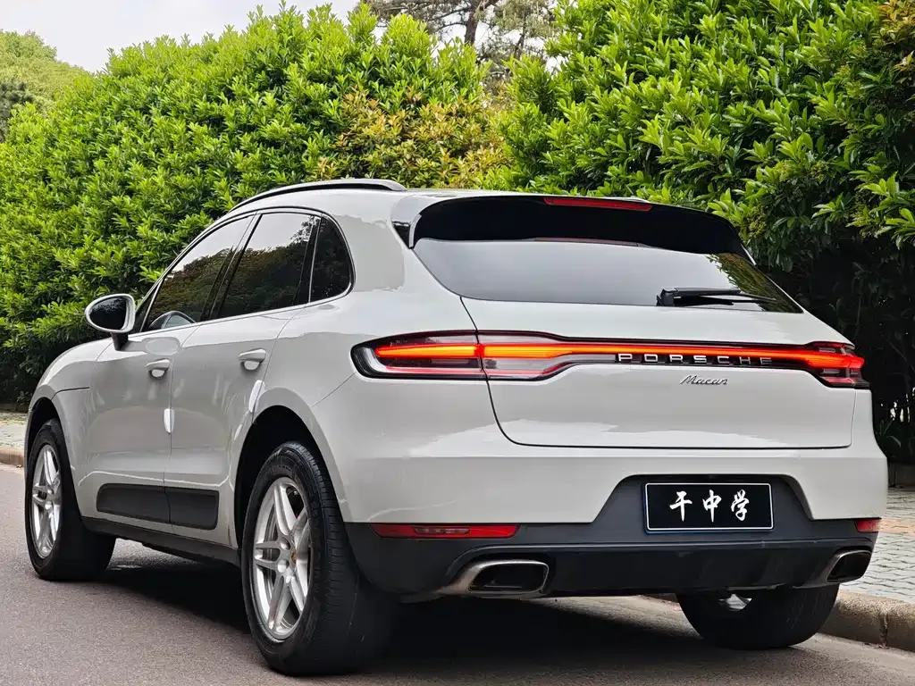 Porsche Macan — фото 4