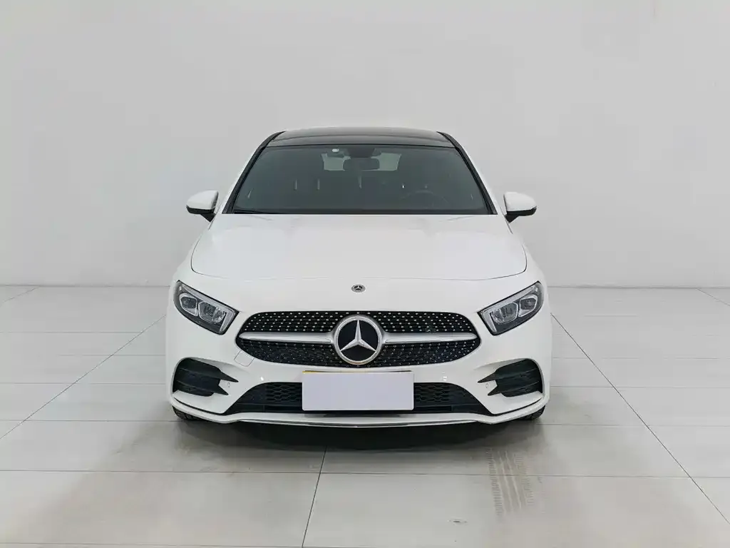 Mercedes-Benz A-Class — фото 8