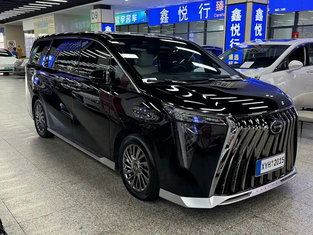 GAC Motor Trumpchi M8 — фото 9