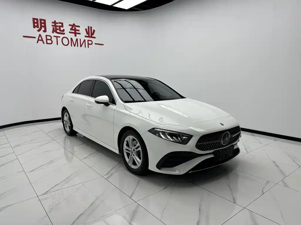 Mercedes-Benz A-Class — фото 7