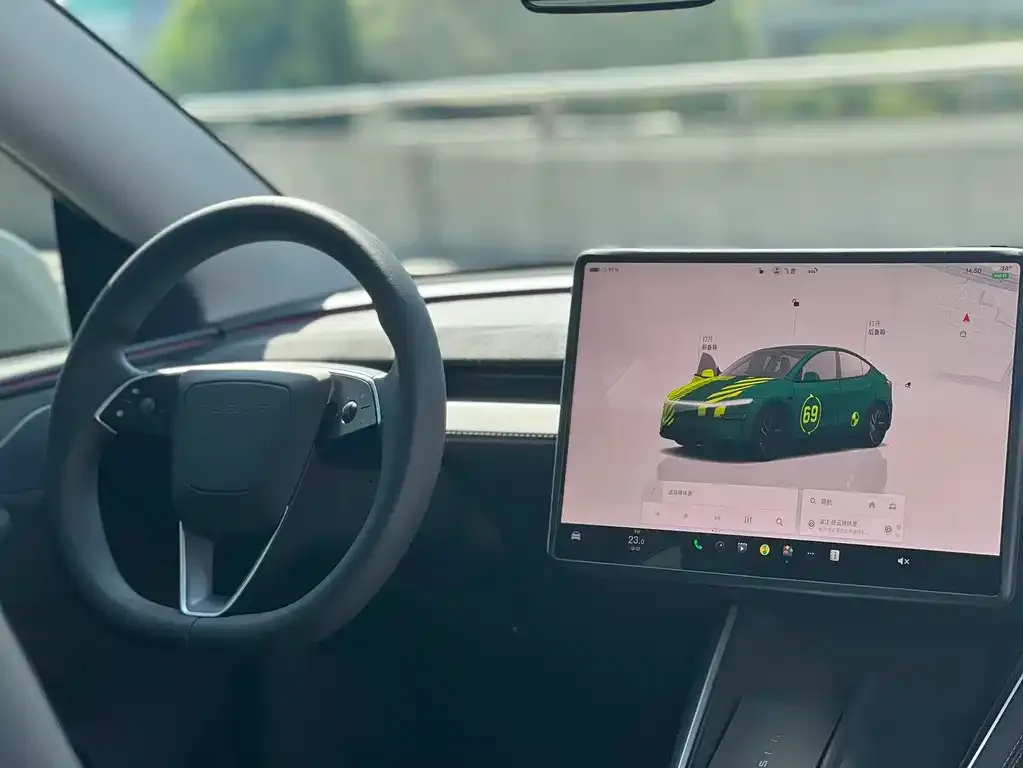 Tesla Model Y — фото 2
