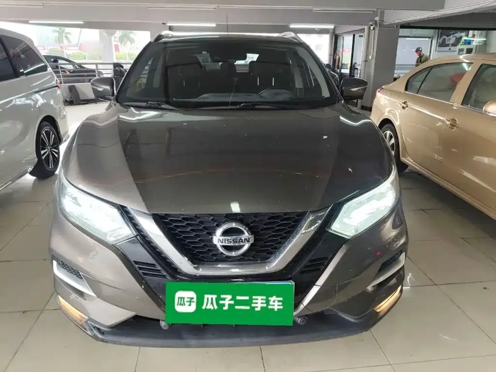 Nissan Qashqai — фото 5