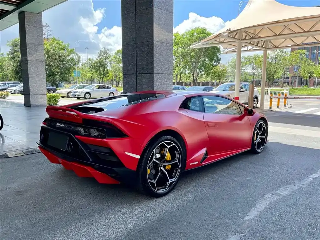 Lamborghini Huracan — фото 7