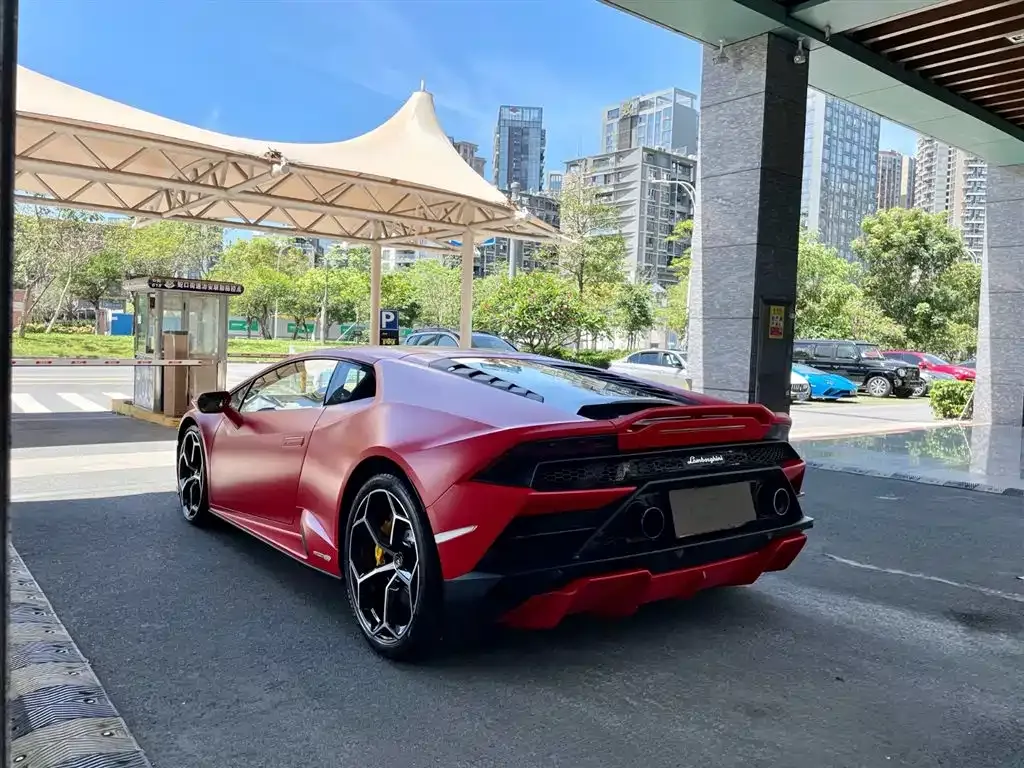 Lamborghini Huracan — фото 5