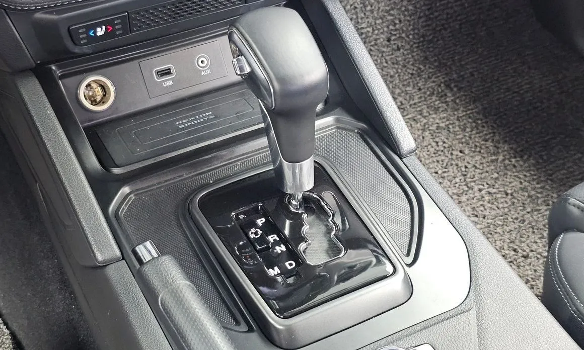 KG Mobility (Ssangyong) Rexton — фото 4