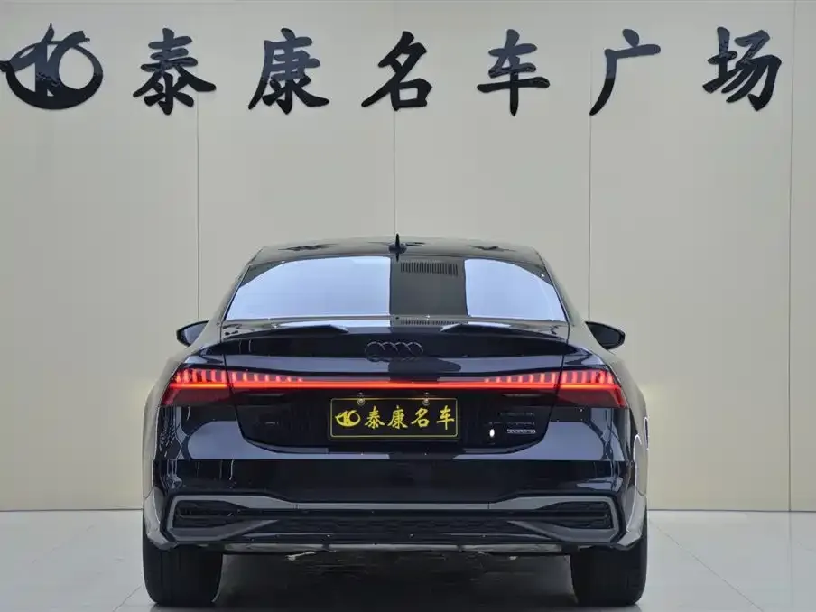 Audi A7L — фото 3