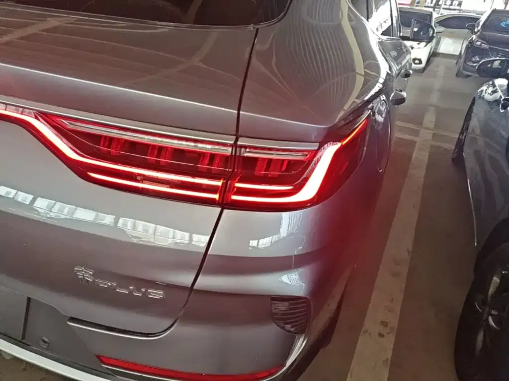 BYD PLUS New Energy — фото 4