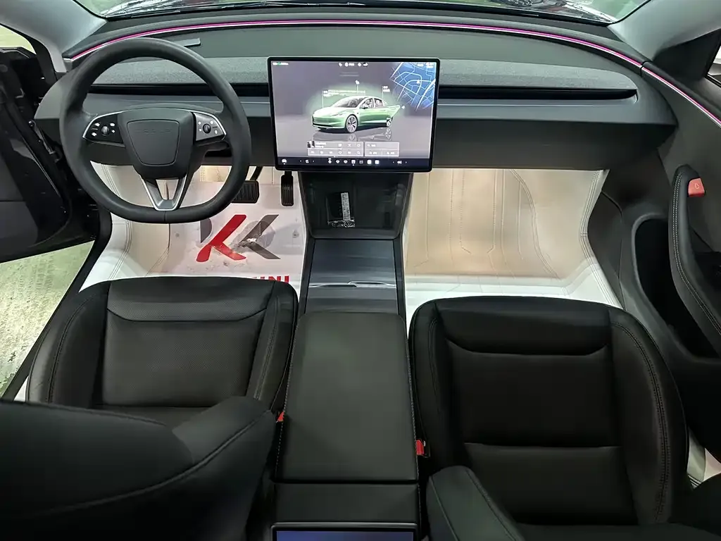 Tesla Model 3 — фото 3