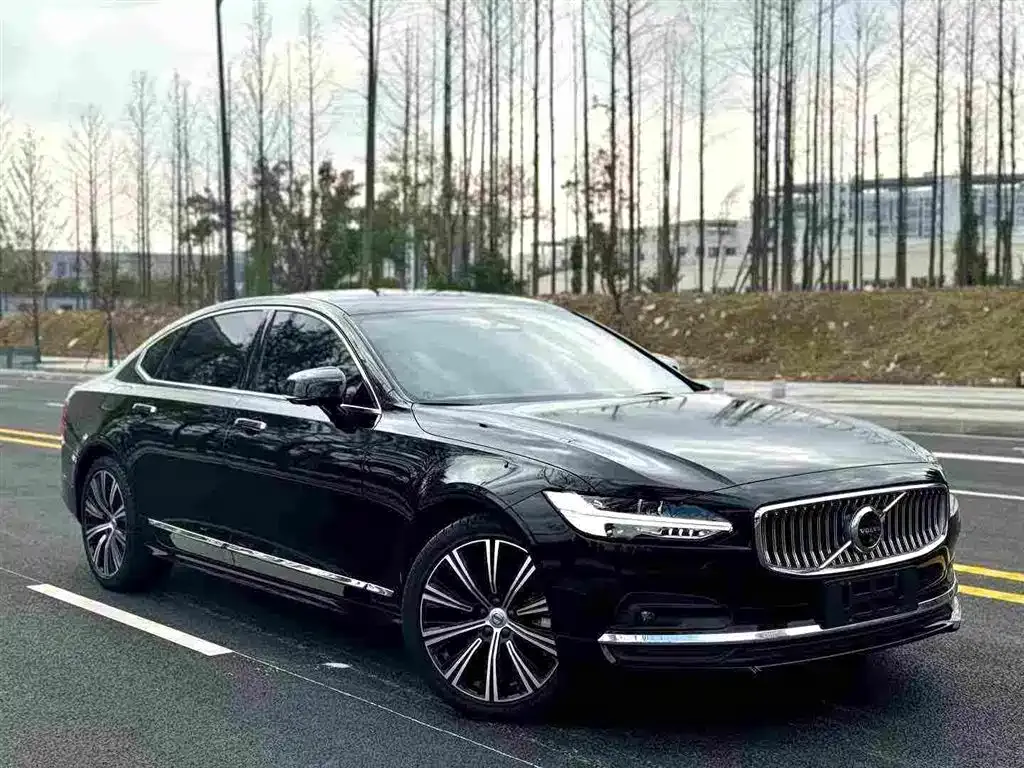 Volvo S90 — фото 3