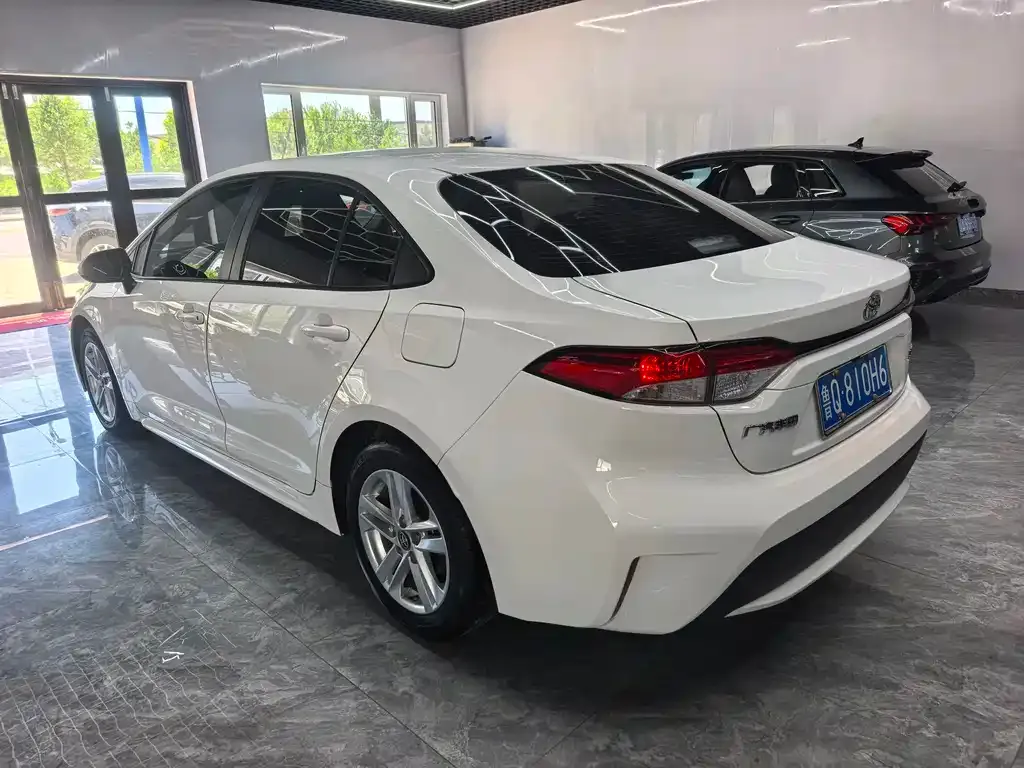 Toyota Levin — фото 10