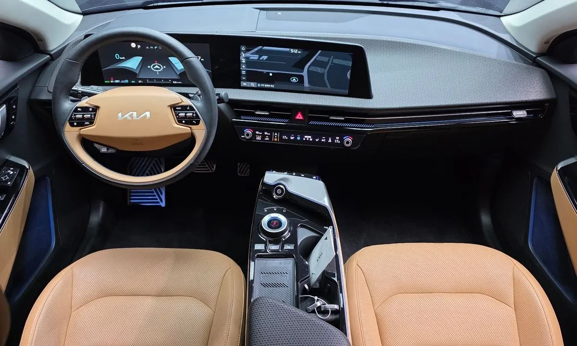 Kia EV6 — фото 10