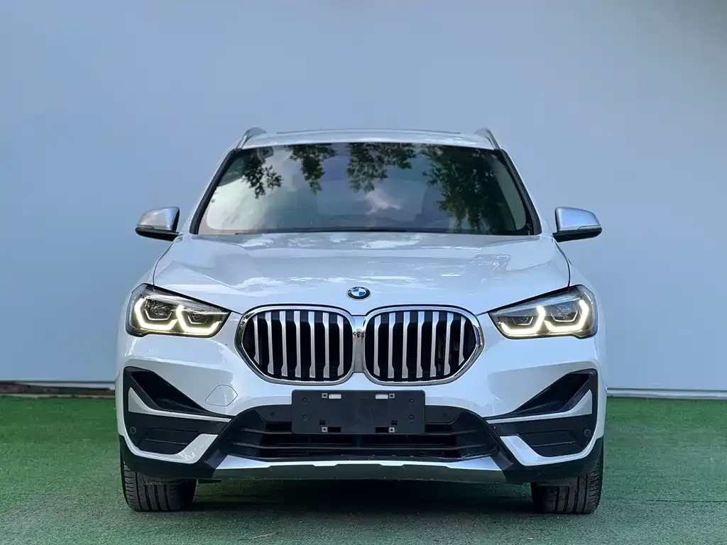 BMW X1 — фото 6