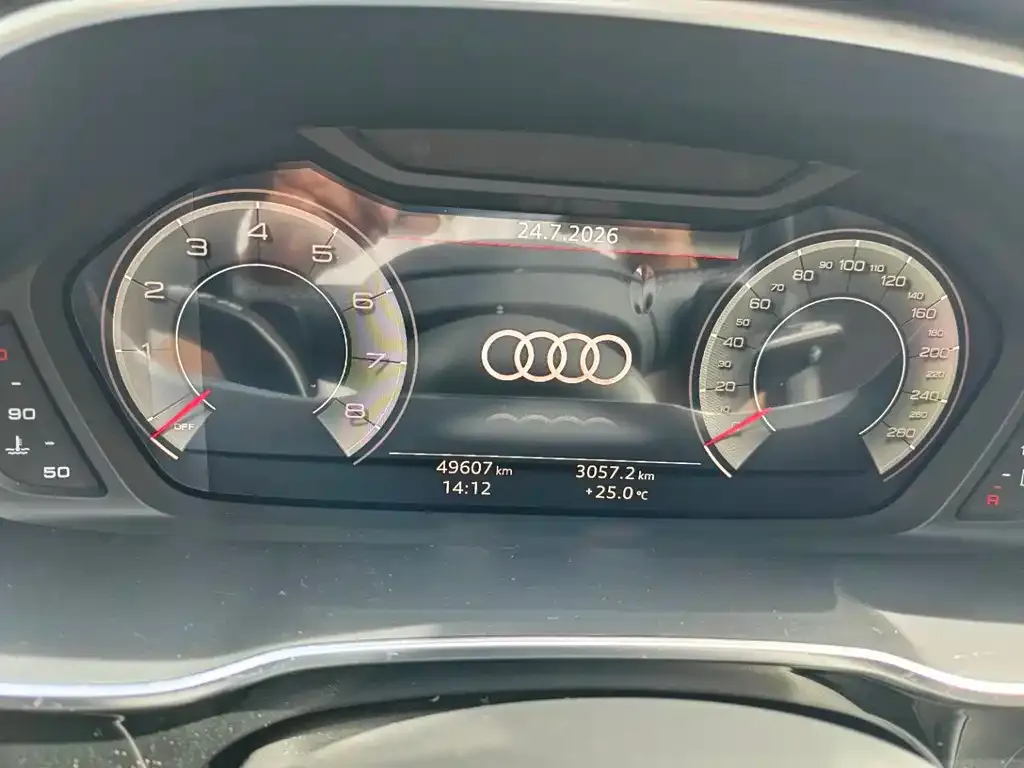 Audi Q3 — фото 2