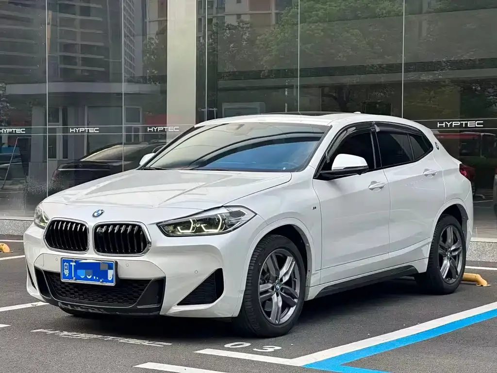 BMW X2 — фото 8