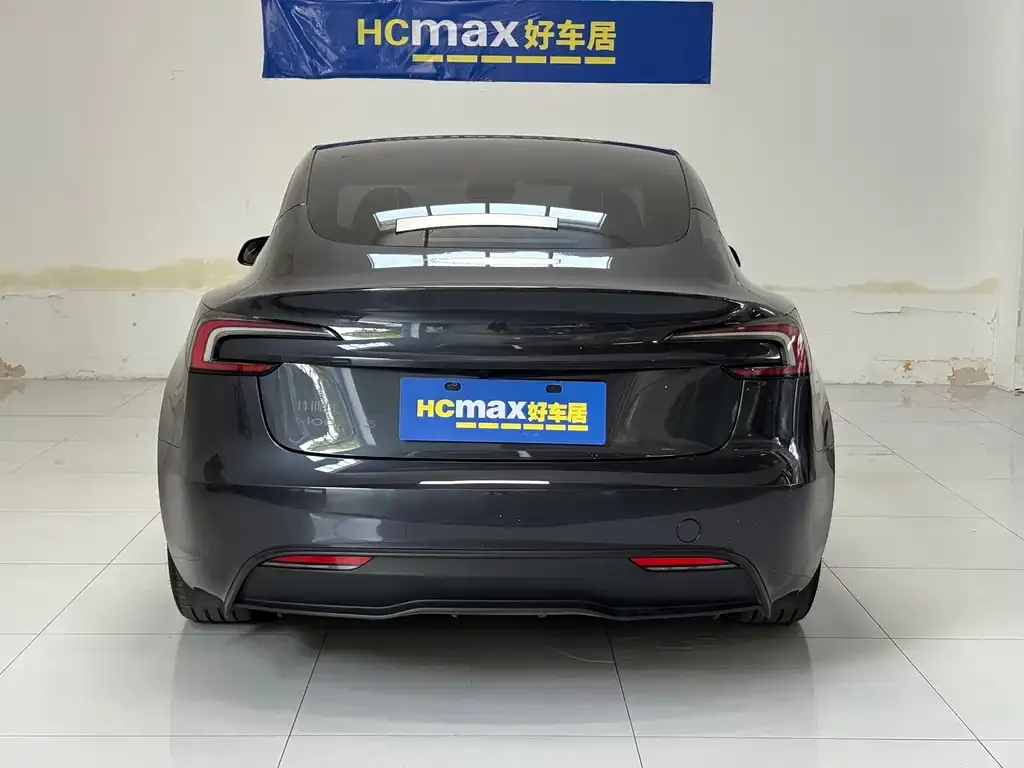 Tesla Model 3 — фото 3