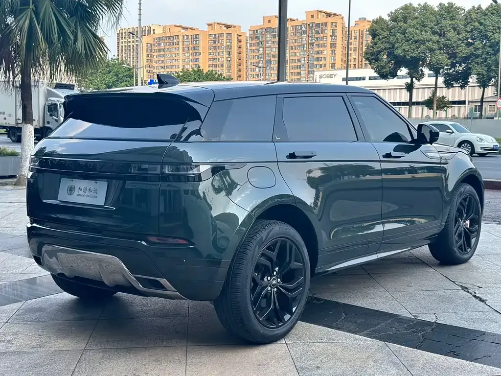 Land Rover Evoque — фото 6