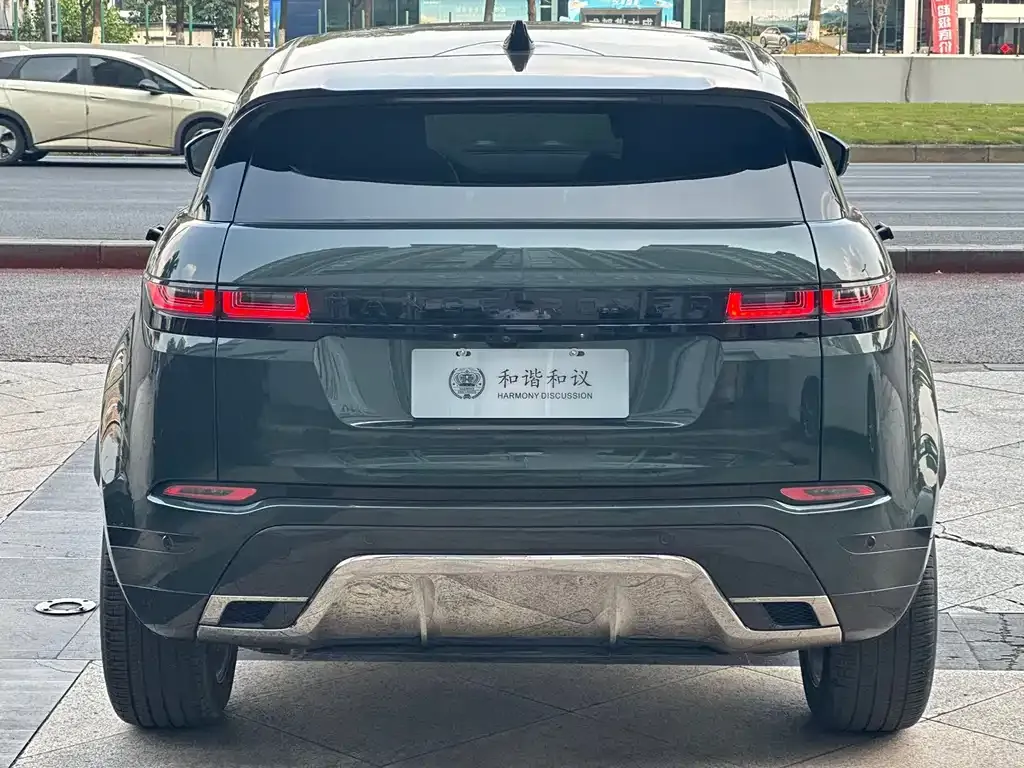 Land Rover Evoque — фото 10