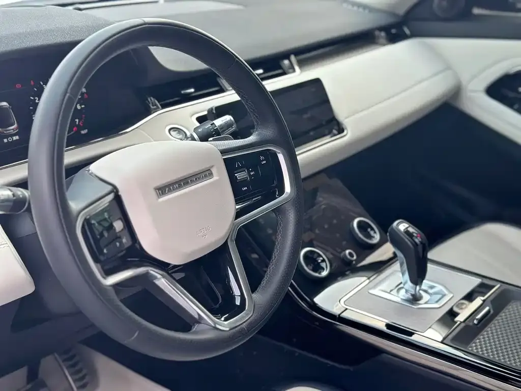 Land Rover Evoque — фото 7