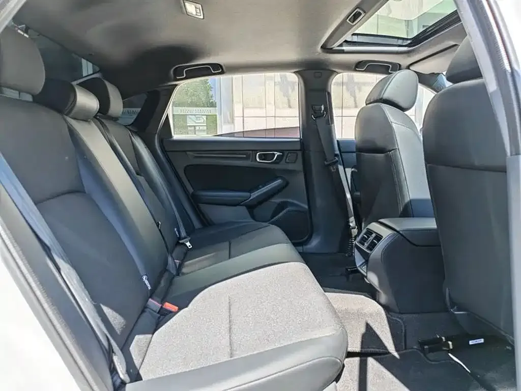 Honda Civic — фото 5