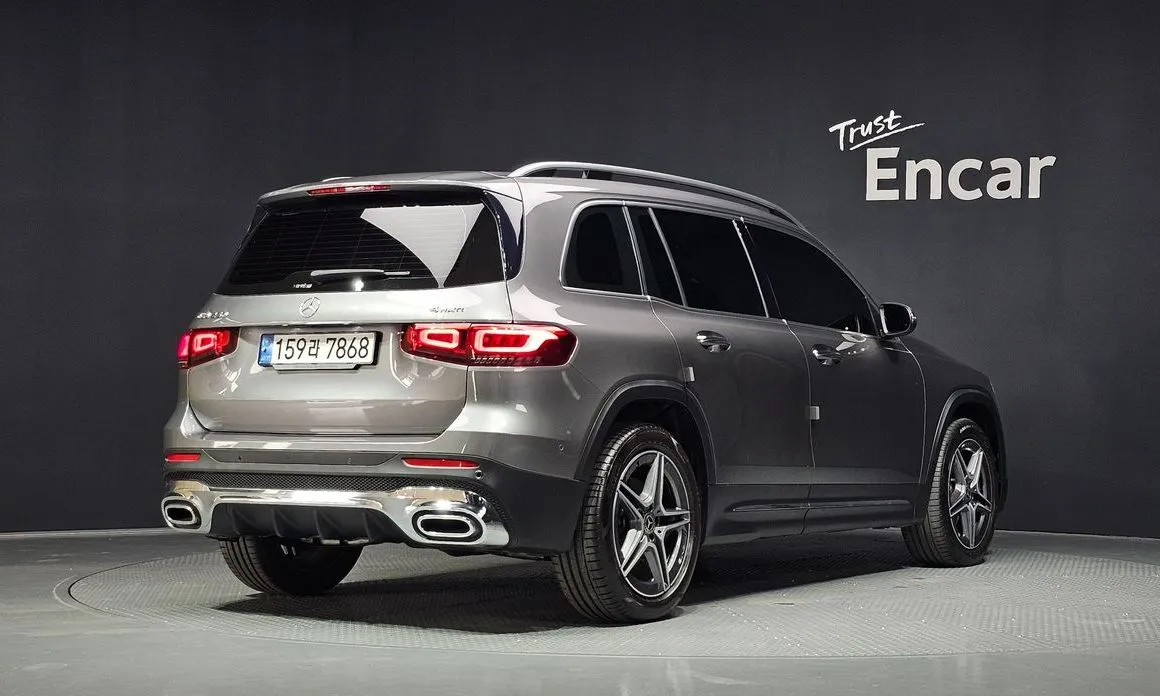 Mercedes-Benz GLB-Class — фото 7